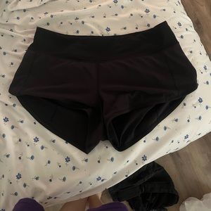 LR Black Lululemon Speed Ups